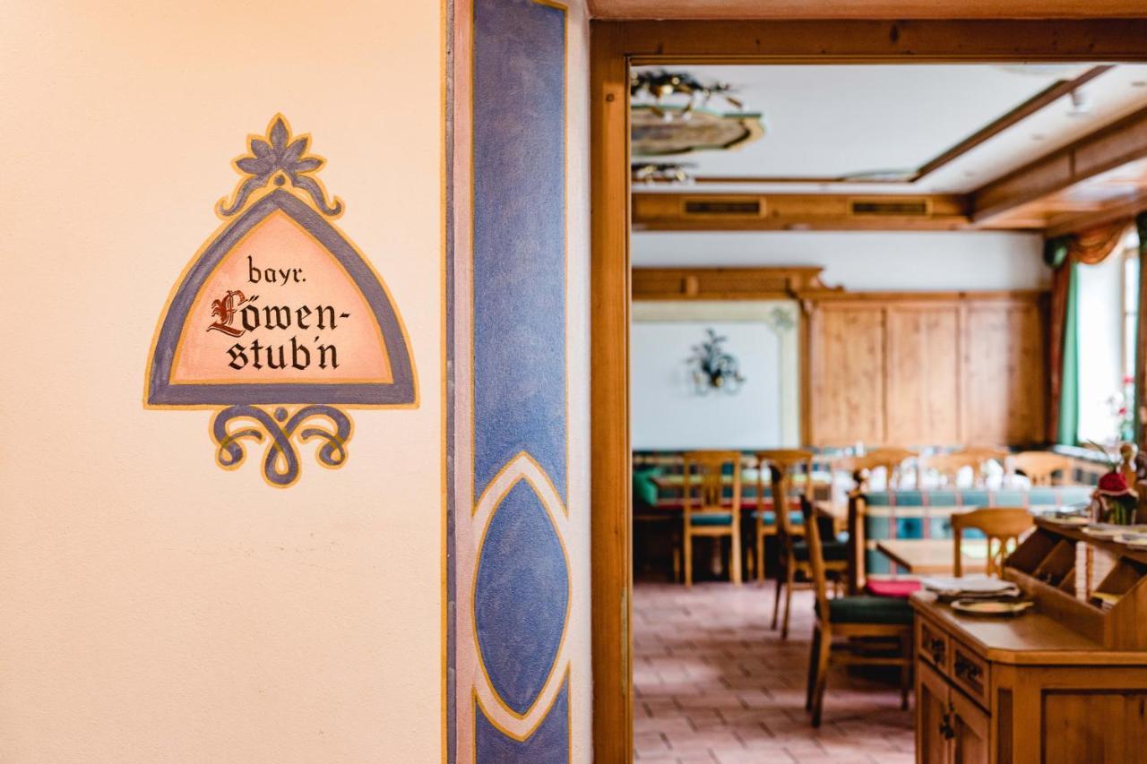 Hotel Bayrischer Loewe Osterhofen Kültér fotó
